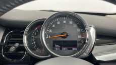 MINI Hatchback 1.5 Cooper Classic 5dr Auto Petrol Hatchback